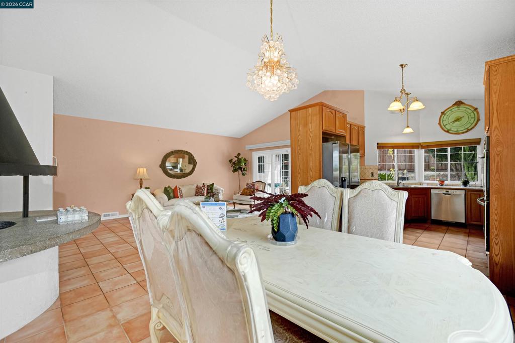 1220 Fascination Cir Property Photo 27
