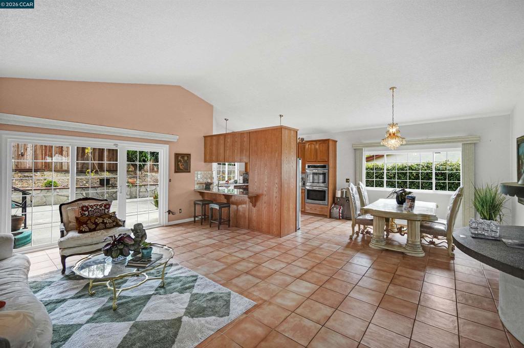 1220 Fascination Cir Property Photo 31
