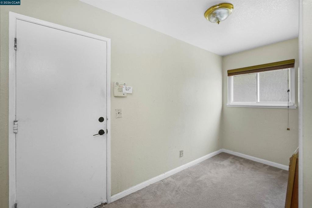 1220 Fascination Cir Property Photo 34