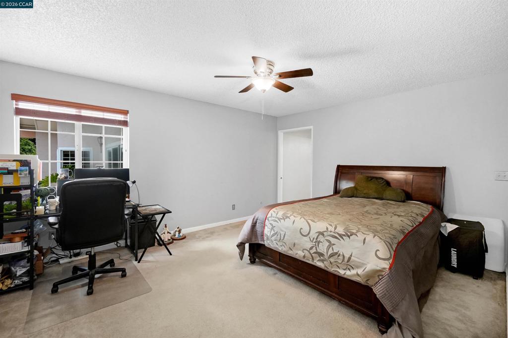 1220 Fascination Cir Property Photo 40