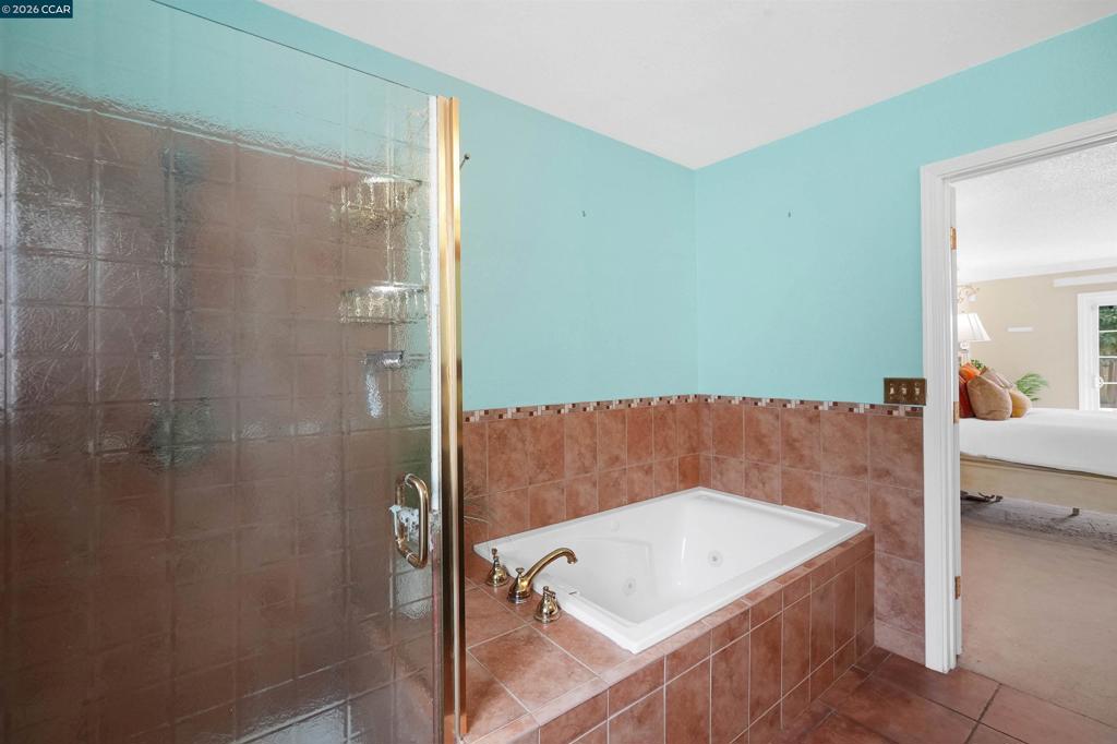1220 Fascination Cir Property Photo 49