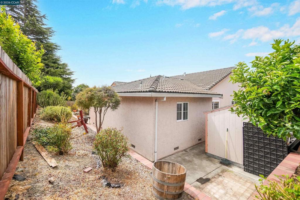 1220 Fascination Cir Property Photo 60