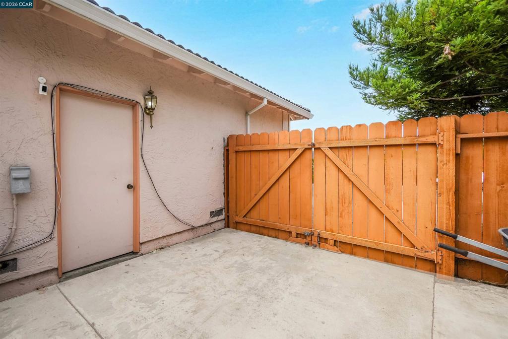 1220 Fascination Cir Property Photo 63