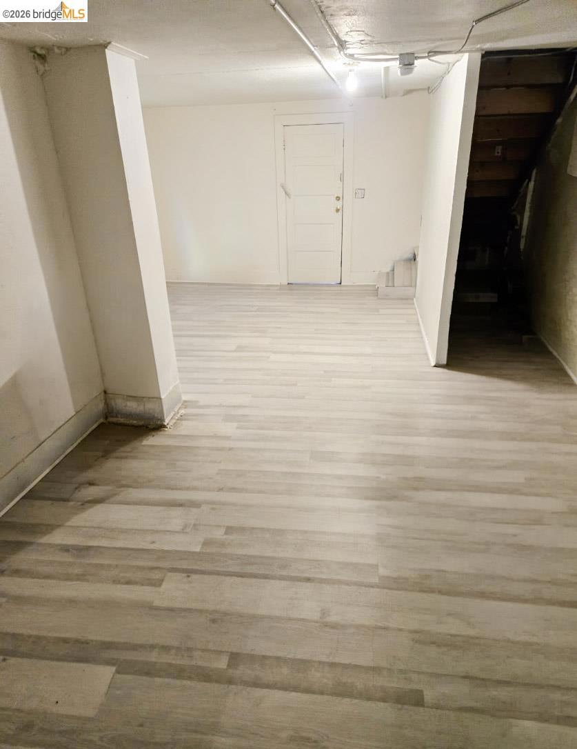 1070 1072 Aileen St Property Photo 49