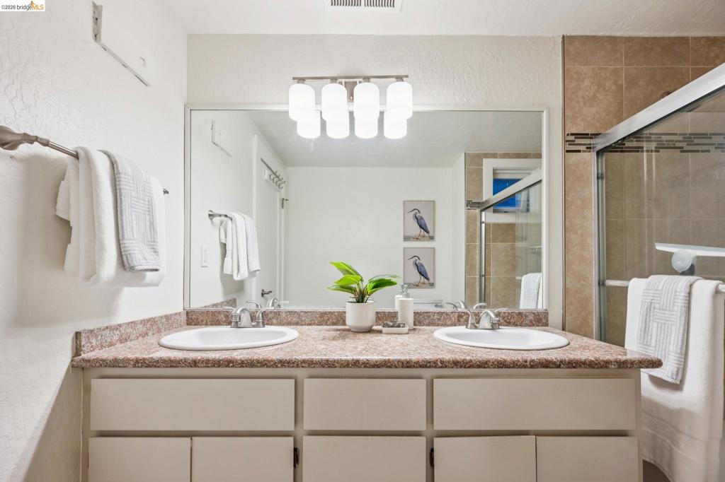1767 Euclid Ave 2 Property Photo 20