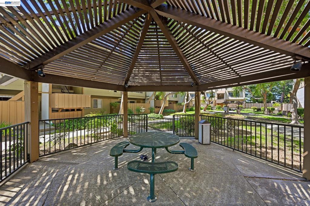 4415 Norwalk Dr 3 Property Photo 59