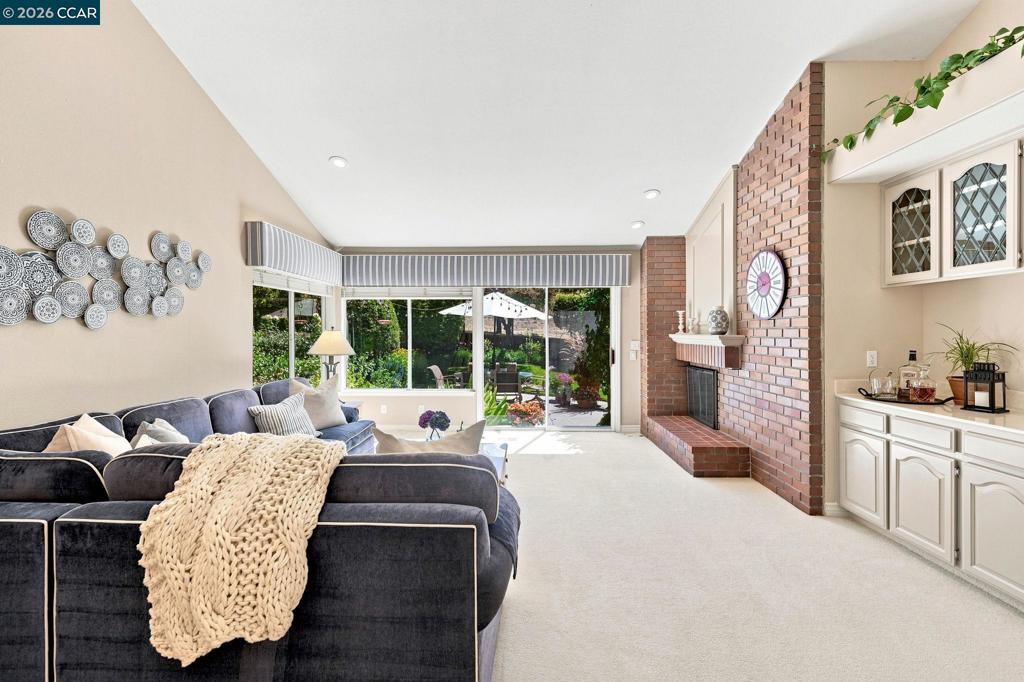 10 Edinburgh Pl Property Photo 10