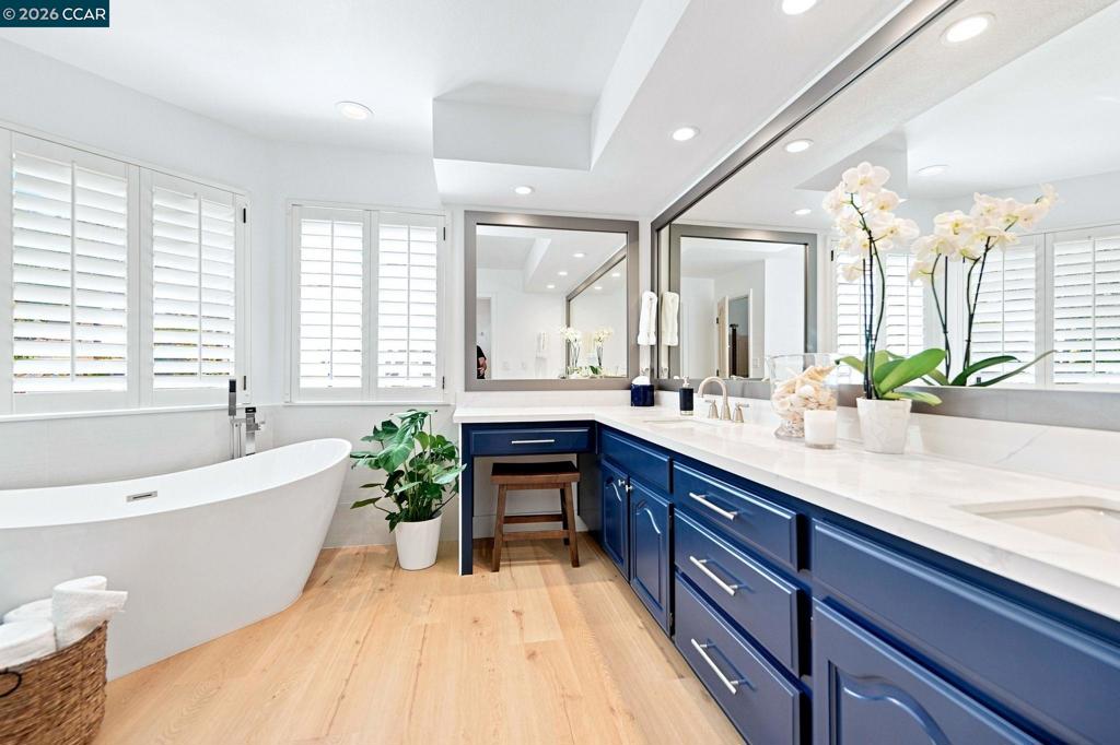10 Edinburgh Pl Property Photo 18