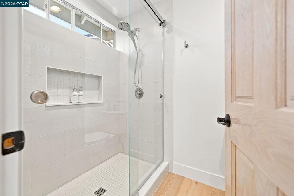 10 Edinburgh Pl Property Photo 20