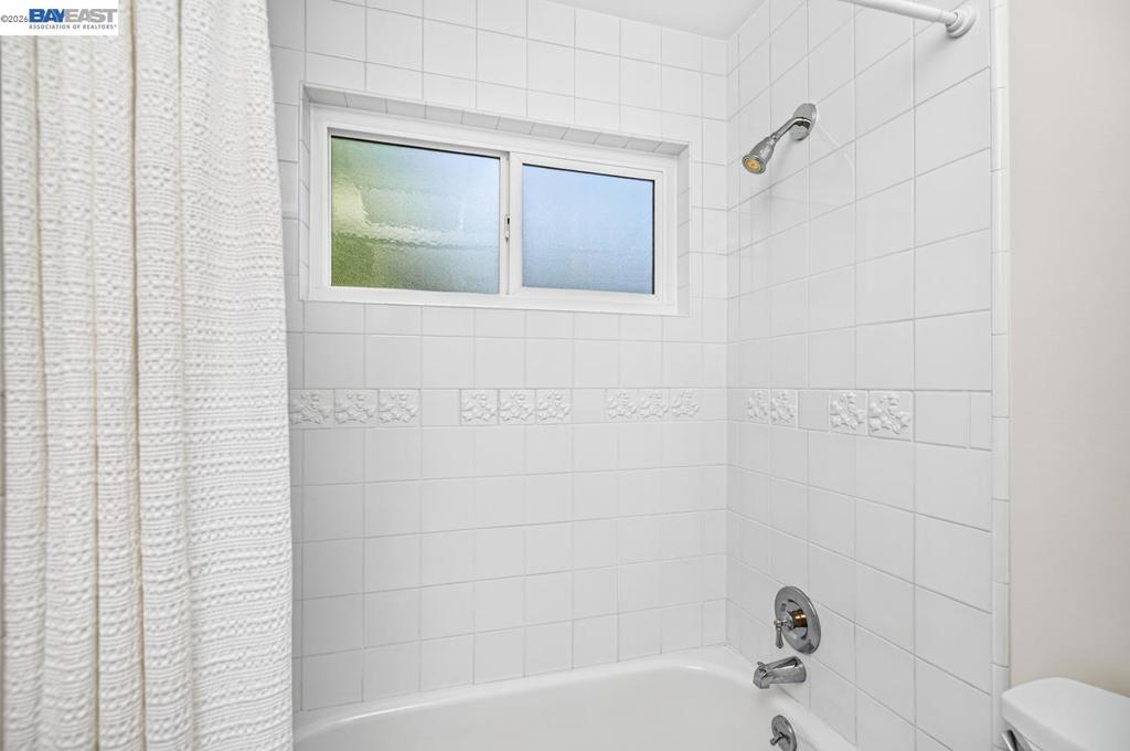 4865 Mason St Property Photo 24