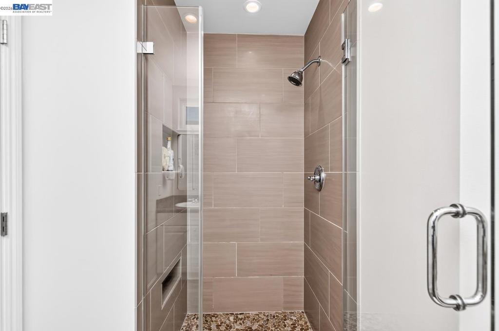 4865 Mason St Property Photo 28