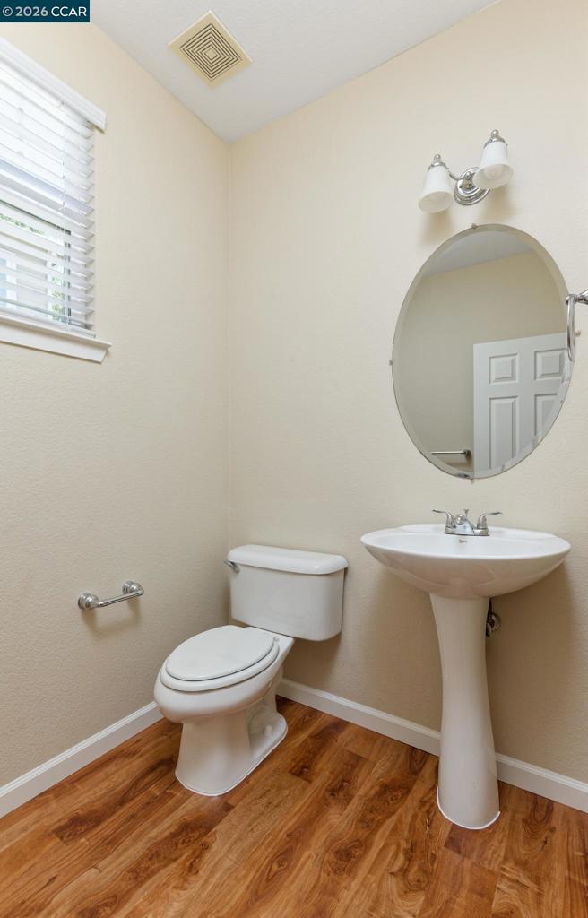 452 Chestnut St Property Photo 8
