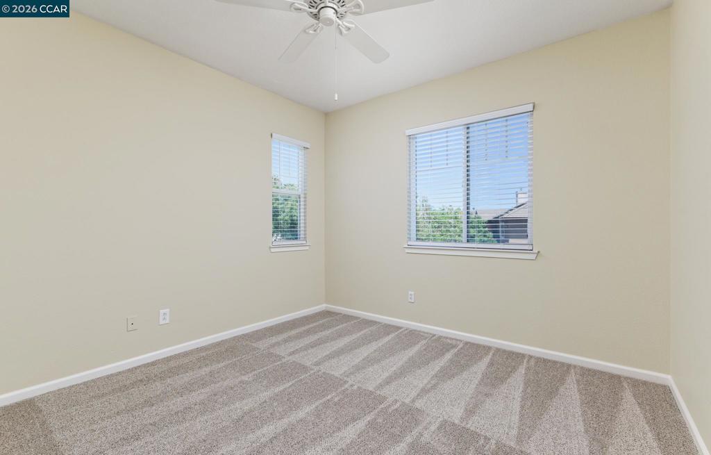 452 Chestnut St Property Photo 22