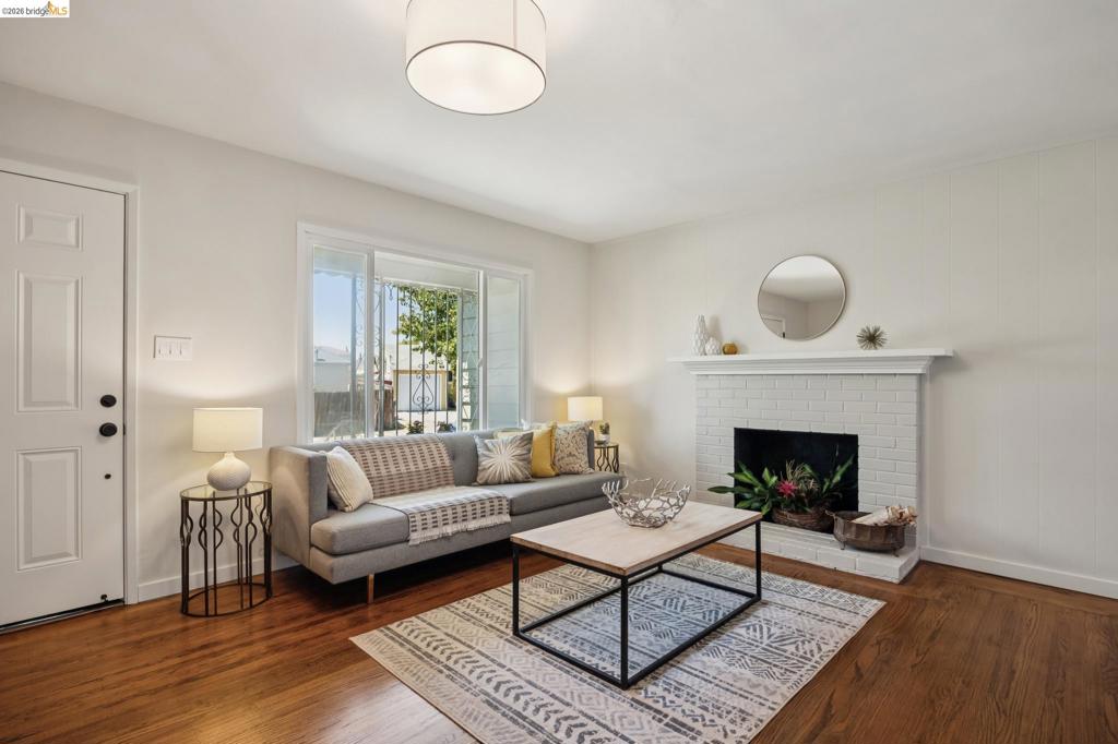 904 Wilson Avenue. Property Photo 7