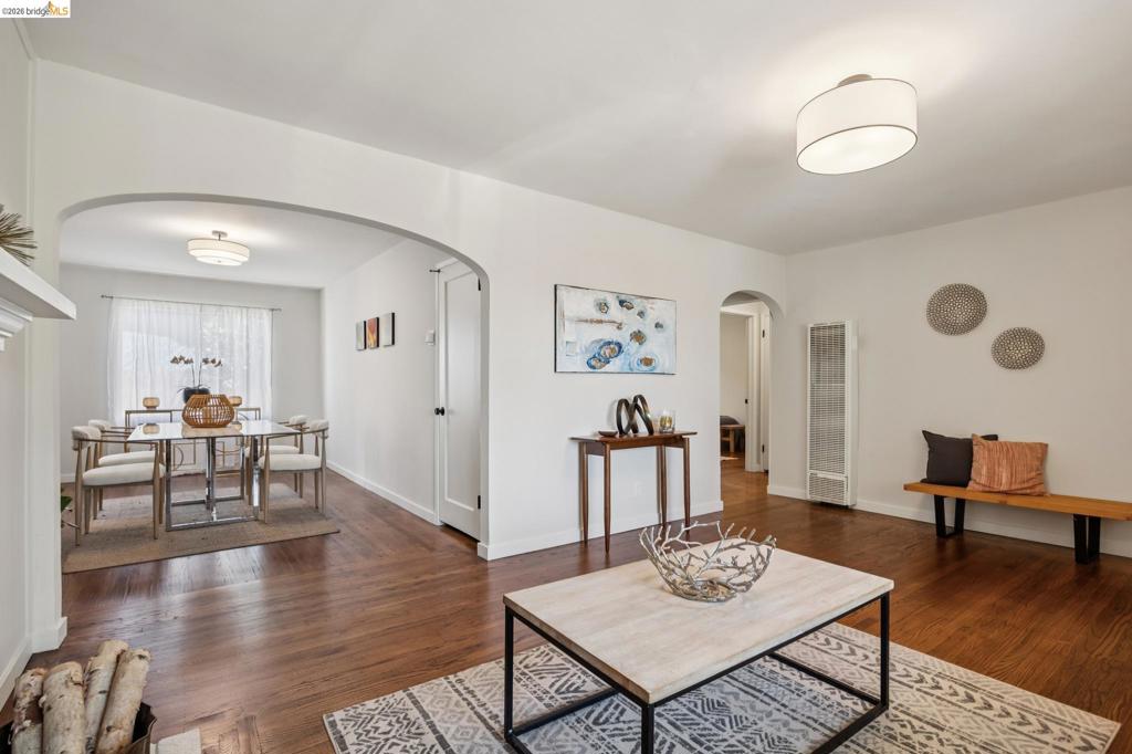 904 Wilson Avenue. Property Photo 10