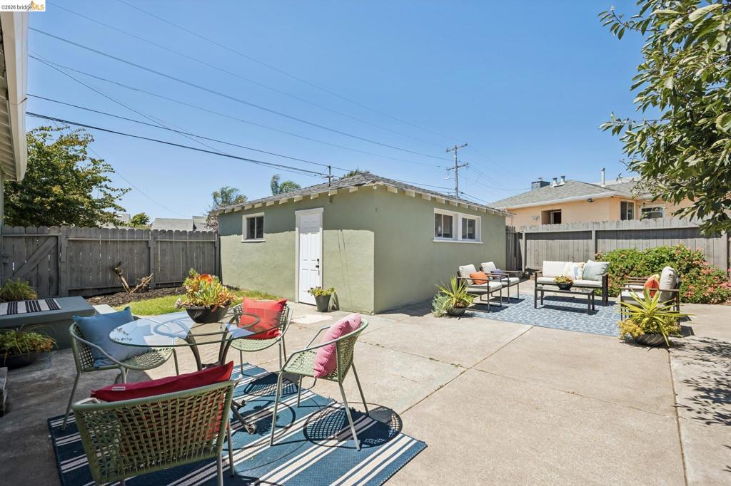 904 Wilson Avenue. Property Photo 48