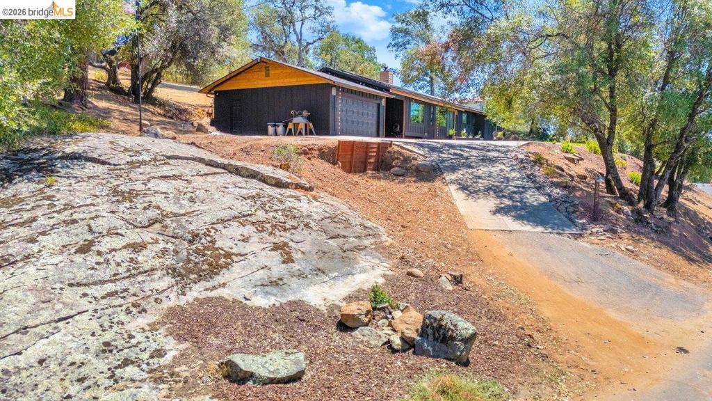 19813 Via Redonda Rd Property Photo 6