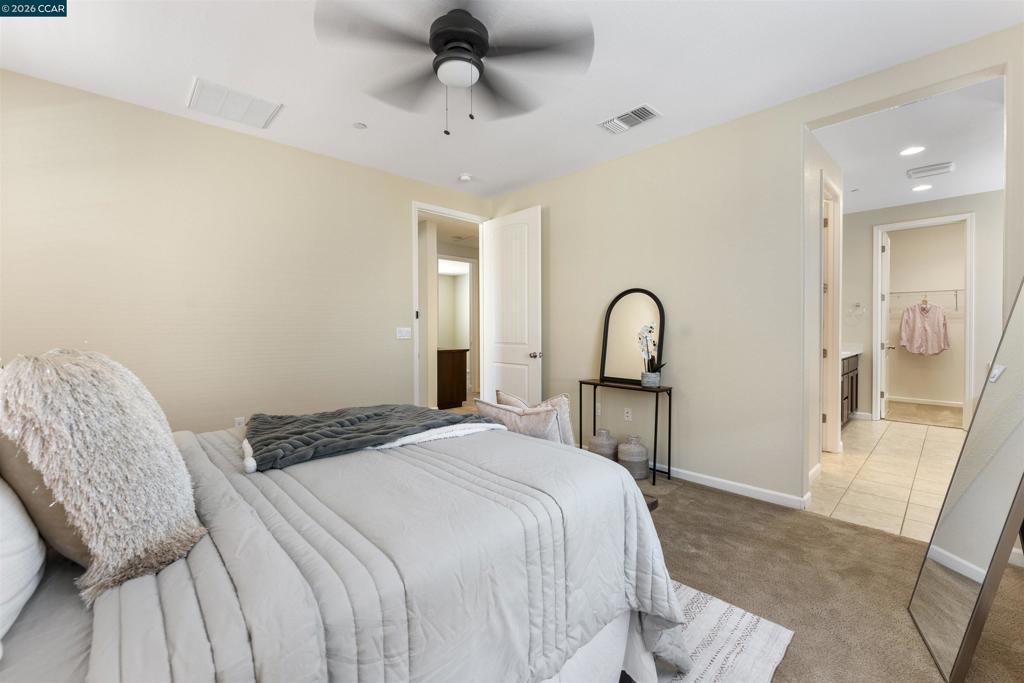142 Halsey Way Property Photo 14