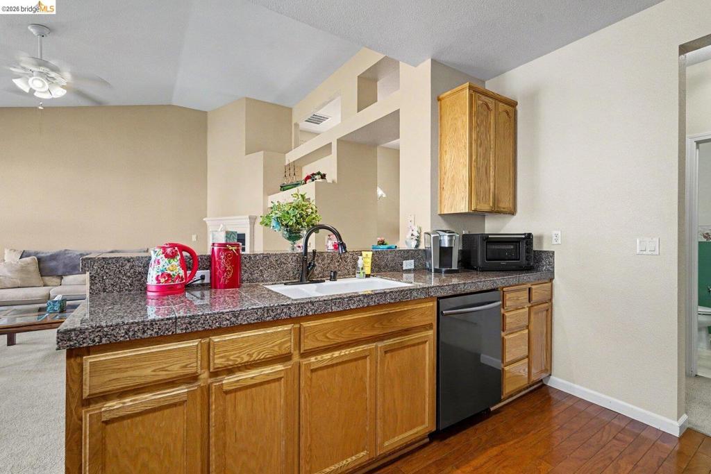 5388 Rockrose Way Property Photo 10