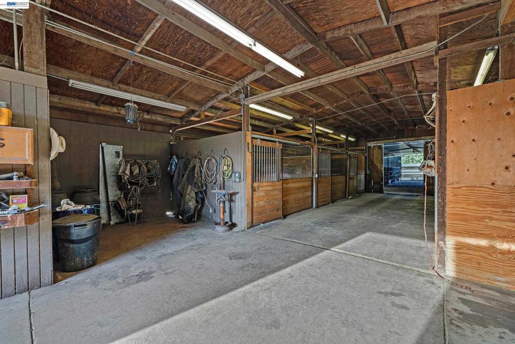 10040 Tesla Rd Property Photo 39