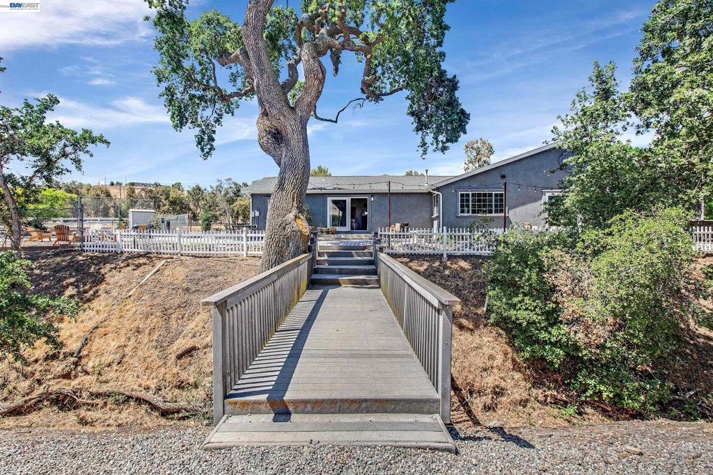 10040 Tesla Rd Property Photo 44