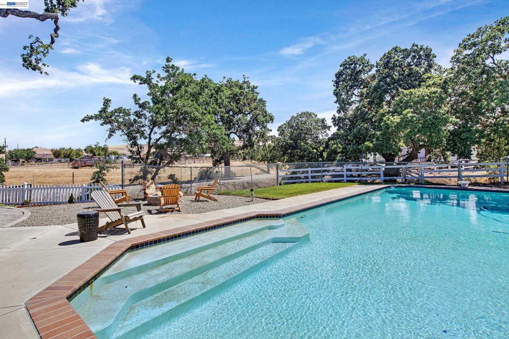 10040 Tesla Rd Property Photo 49