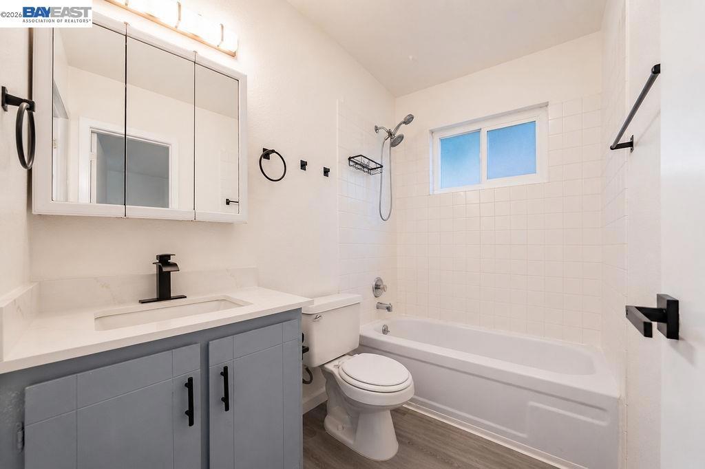 7367 Single Way Property Photo 32