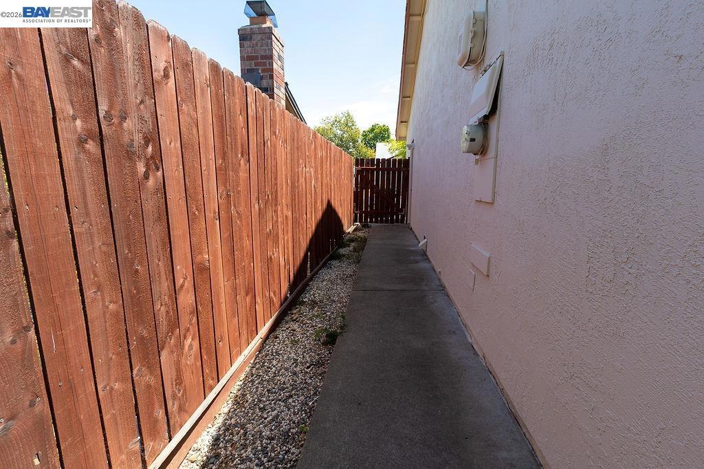 7367 Single Way Property Photo 42