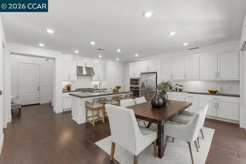 5772 Juniper Way Property Photo 14