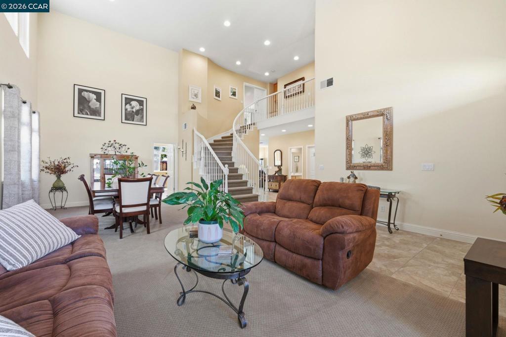 4505 Steed Way Property Photo 4