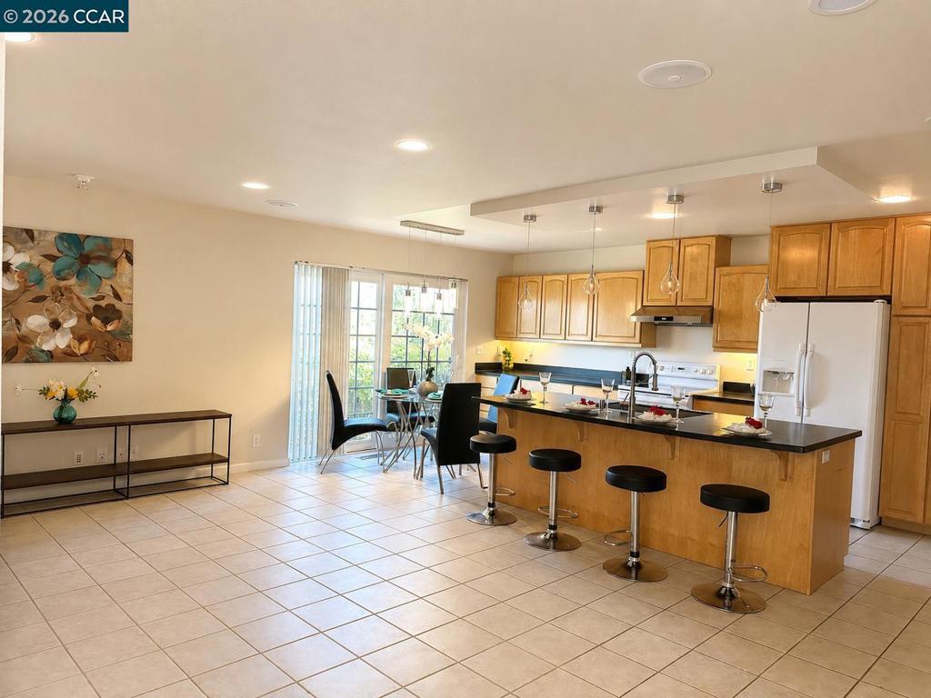 4334 Santa Rita Rd Property Photo 7