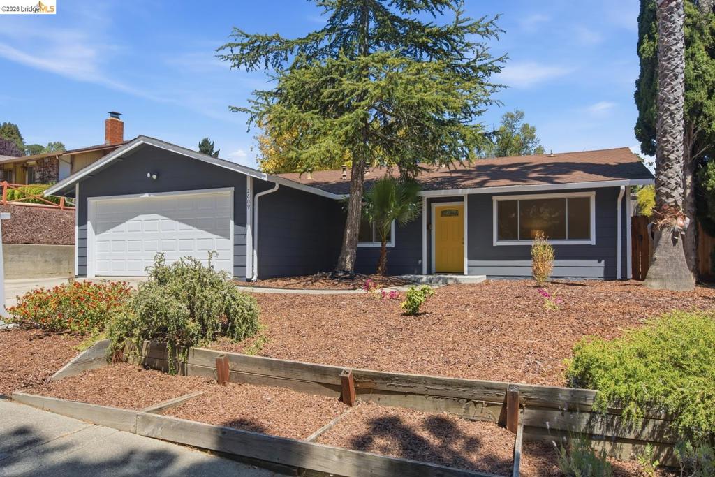 2609 Mendocino Dr Property Photo 2