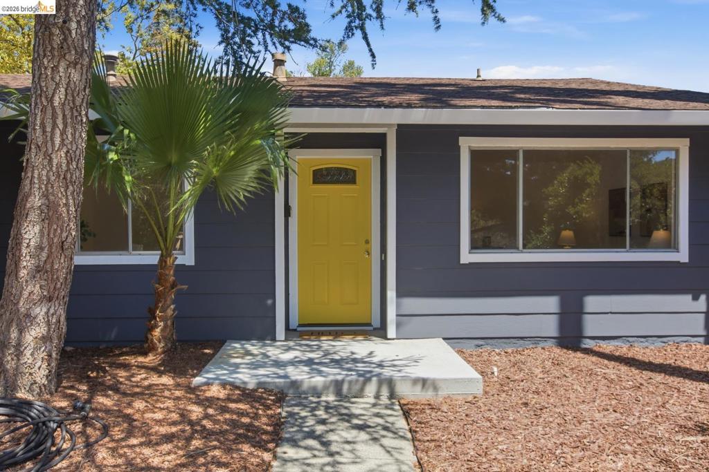 2609 Mendocino Dr Property Photo 4