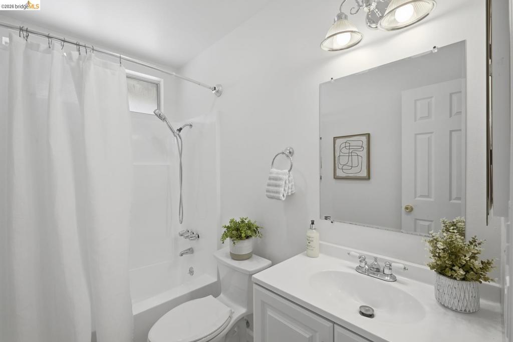 2609 Mendocino Dr Property Photo 23