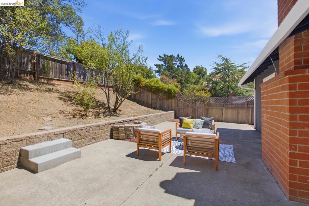 2609 Mendocino Dr Property Photo 29