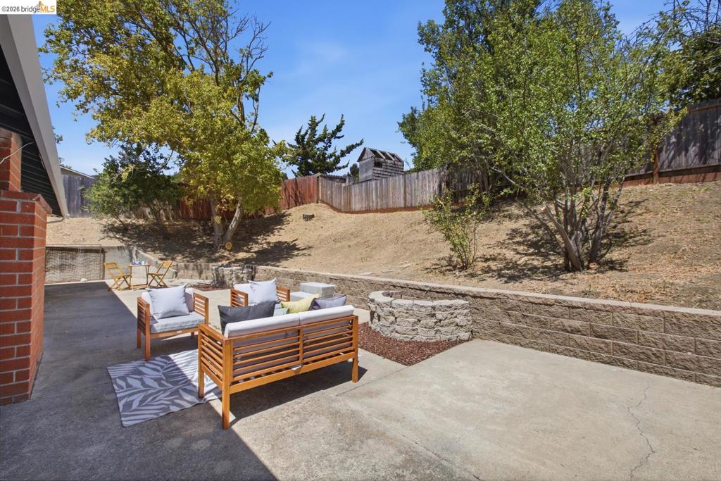 2609 Mendocino Dr Property Photo 30