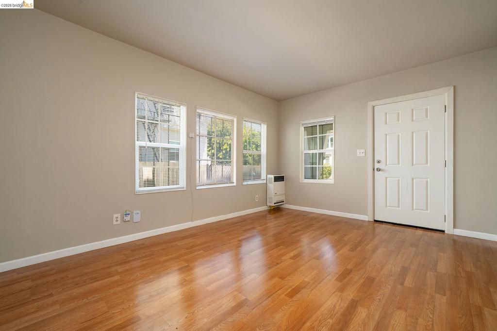 1246 Berkeley Way Property Photo 11