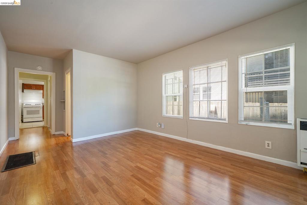 1246 Berkeley Way Property Photo 13