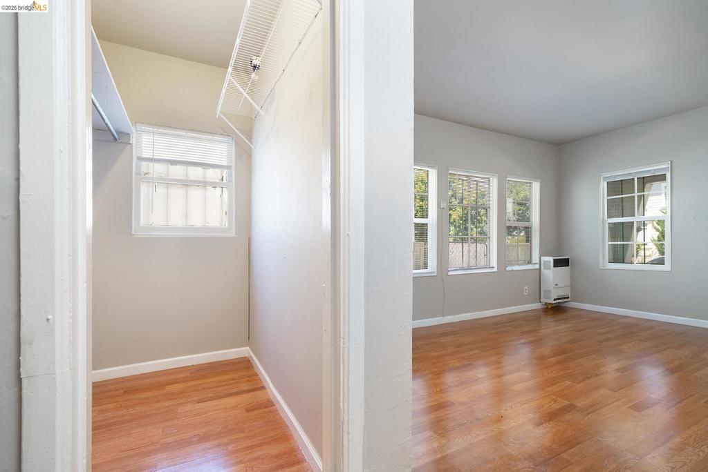 1246 Berkeley Way Property Photo 14