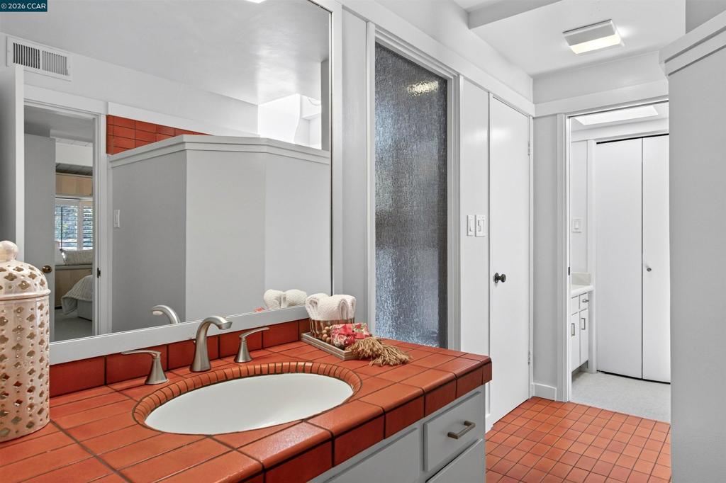 12 E Altarinda Property Photo 41