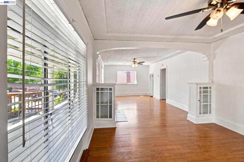 9821 Thermal Street Property Photo 9