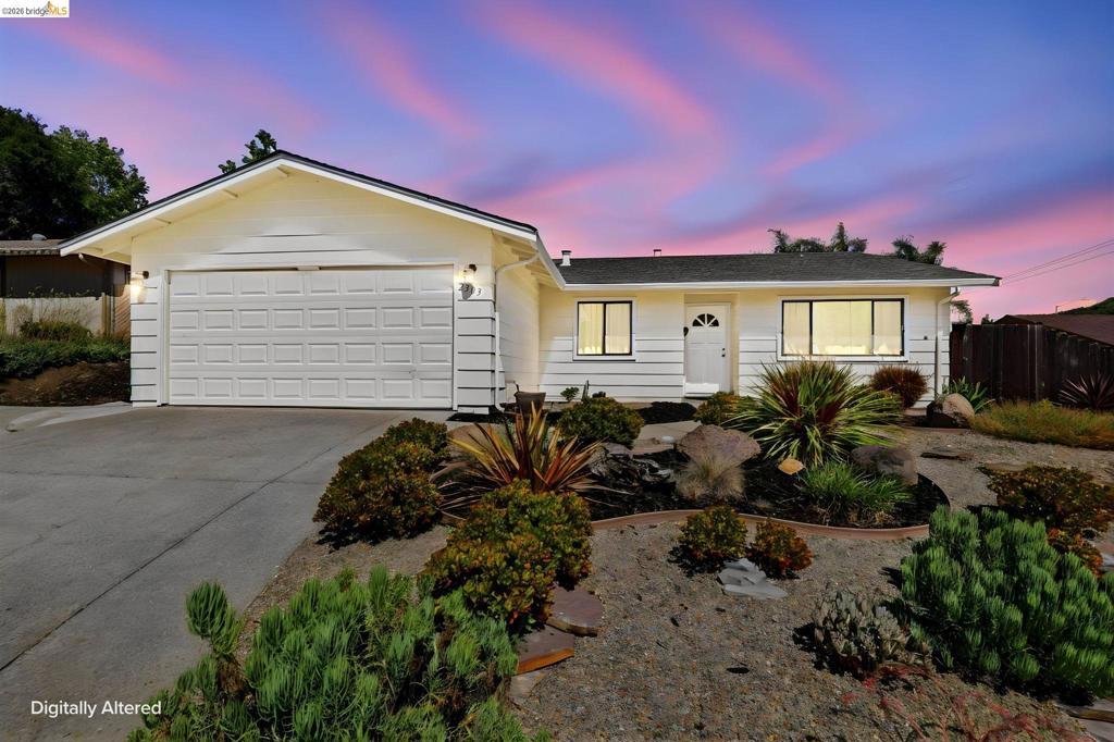 2303 Monte Vista Dr. Property Photo 1