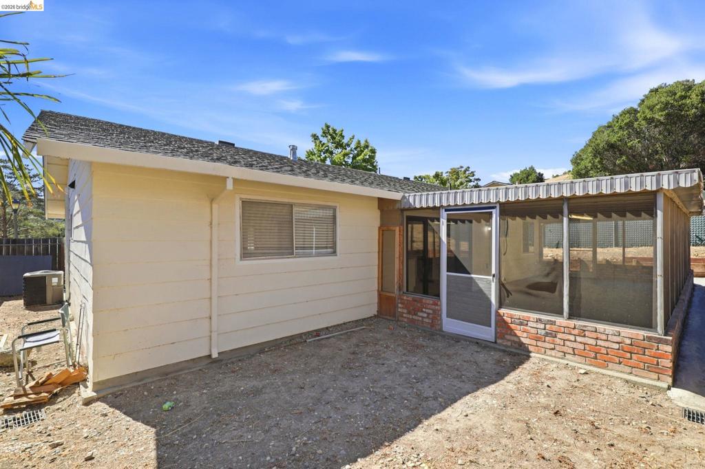 2303 Monte Vista Dr. Property Photo 35