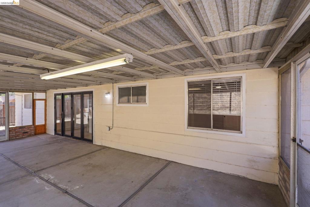 2303 Monte Vista Dr. Property Photo 37