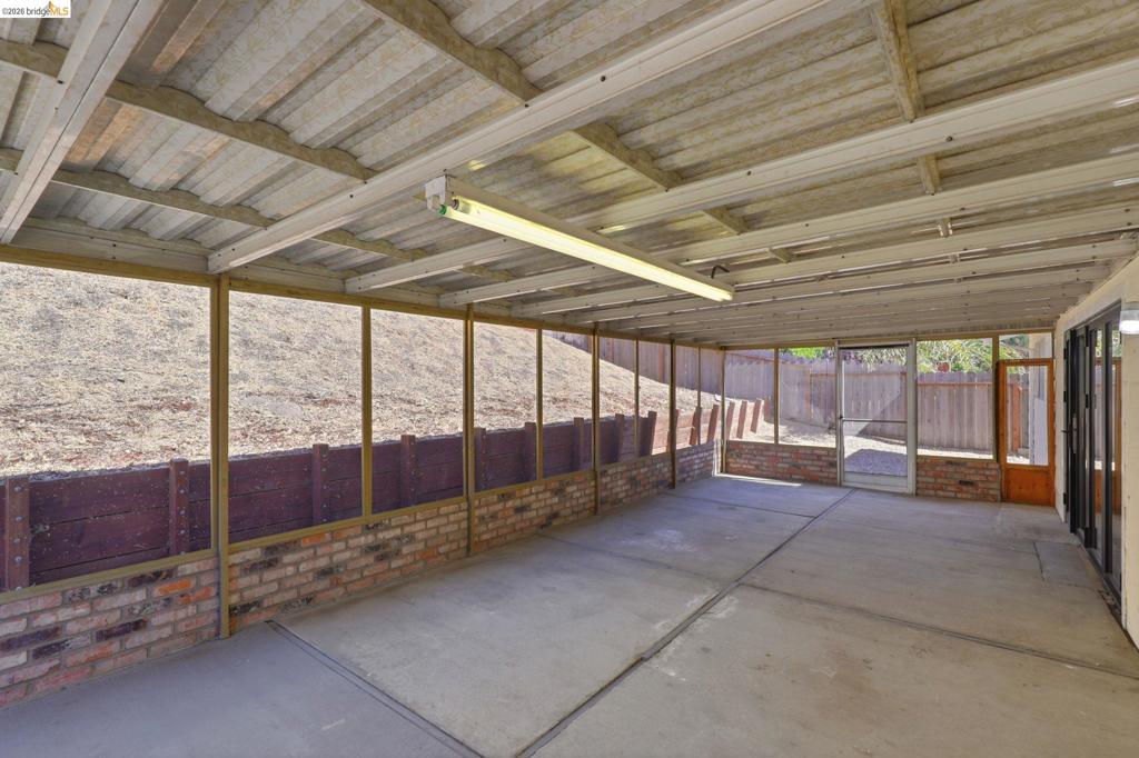 2303 Monte Vista Dr. Property Photo 38