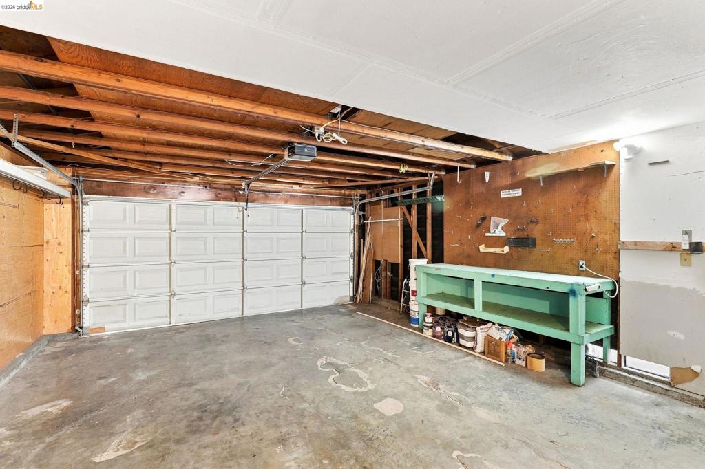 2303 Monte Vista Dr. Property Photo 39