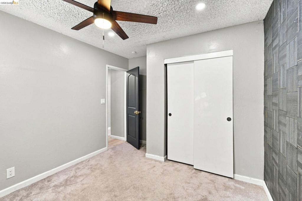 2303 Monte Vista Dr. Property Photo 48