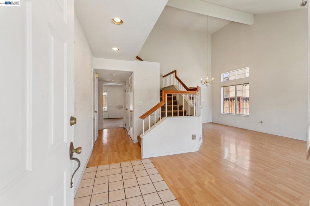 4412 Shannondale Dr Property Photo 4