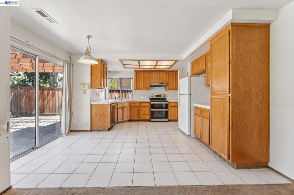 4412 Shannondale Dr Property Photo 12