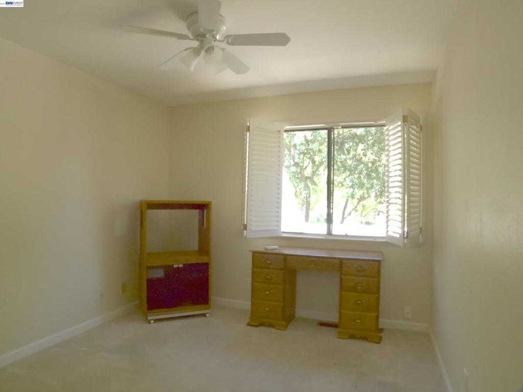 5214 Riverdale Ct Property Photo 17